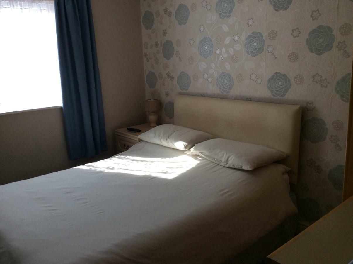 בלקפול Lynton Hotel מראה חיצוני תמונה